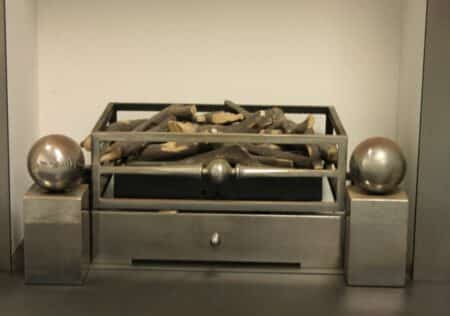 Chesneys Alchemy Gas Fire in 18" Byron basket with dogs