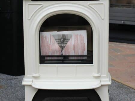 Gazco Huntingdon 20 Gas Stove in Matt Ivory with Clear Door