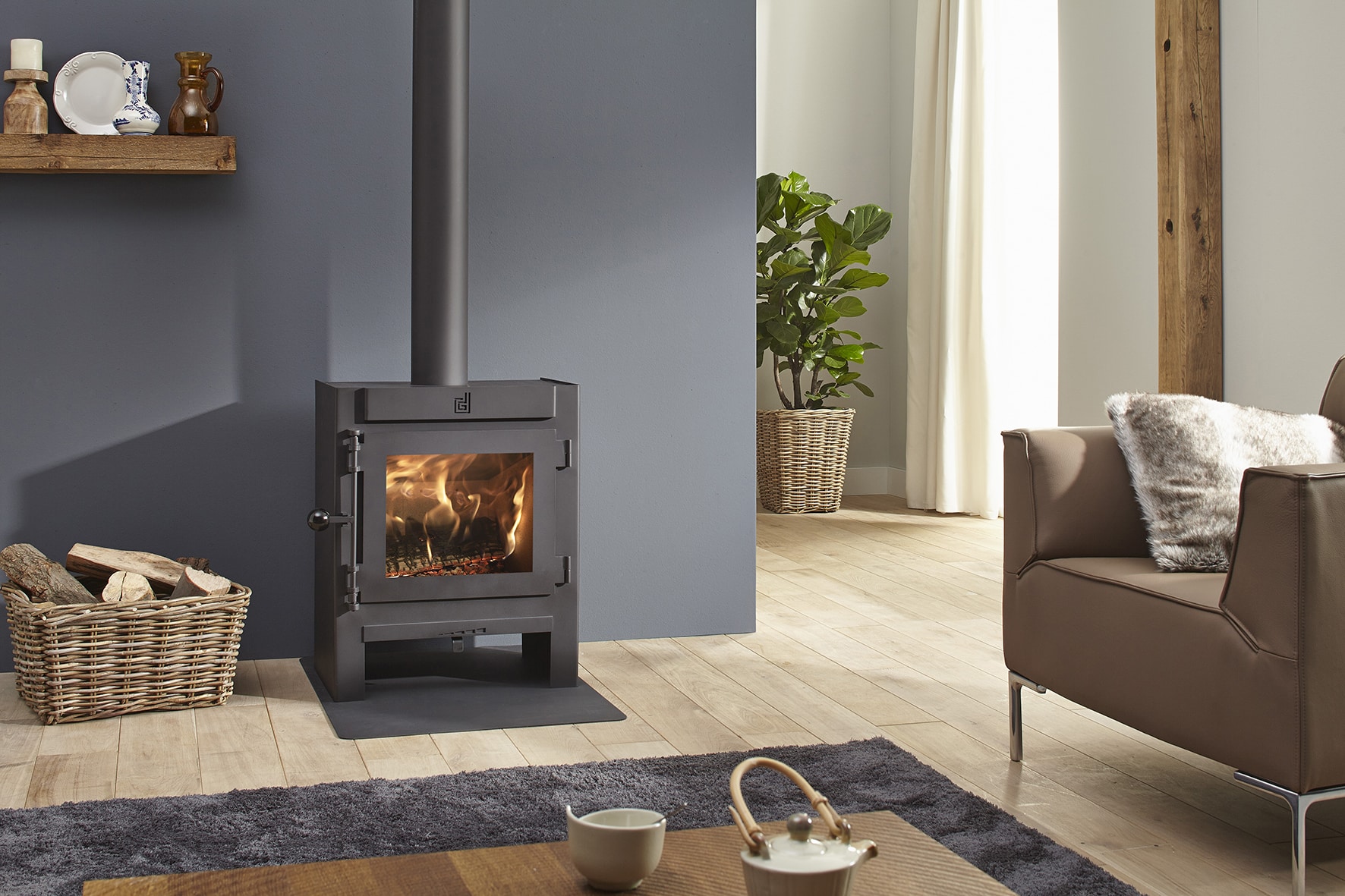 Jannik Medium Low wood burning stove decor
