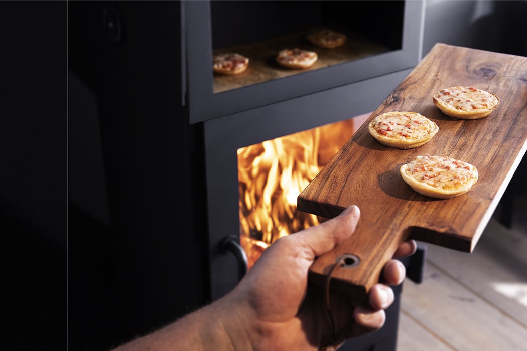 Cooking with the Lars 1000 Wood Burning Stove