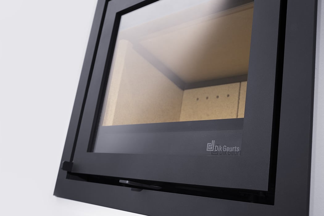 Dik Geurts - Instyle Corner Slim frame wood burning fire