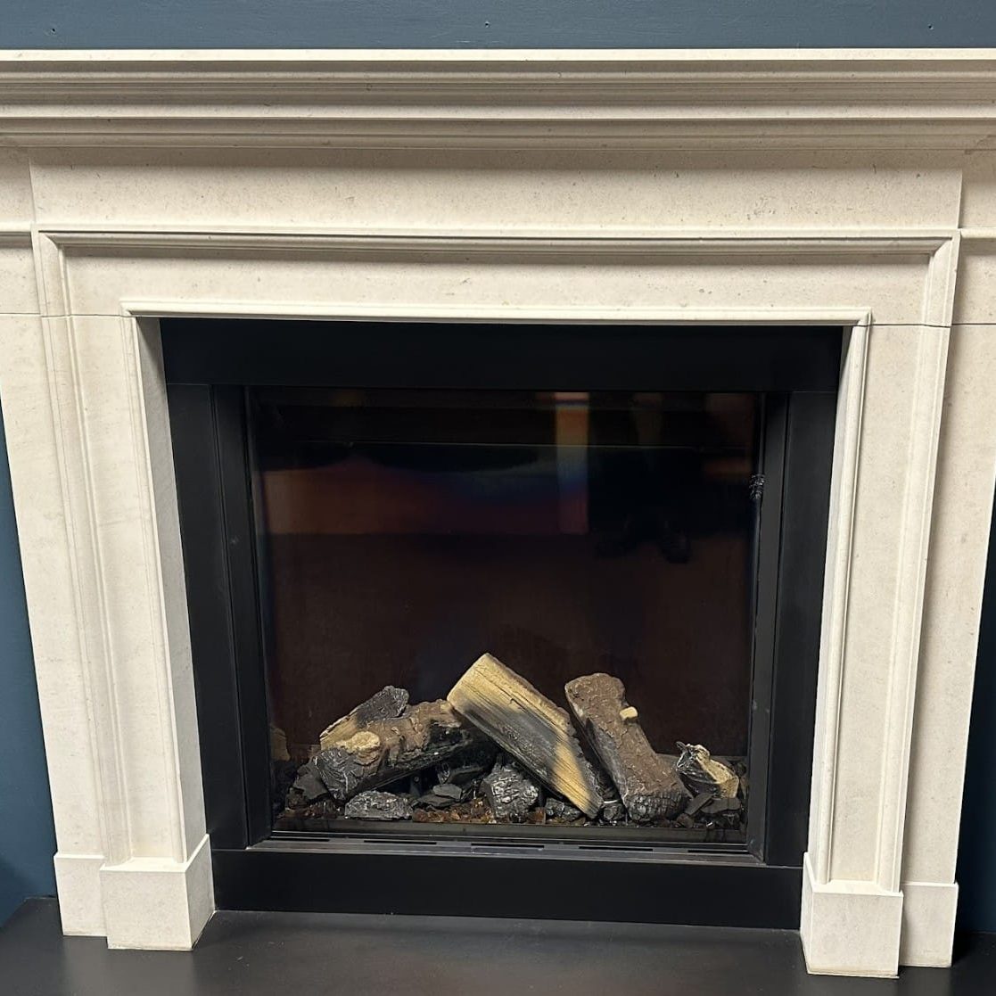 Chesneys Burlington in Limestone Surround Only
