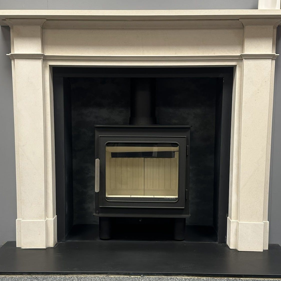 Chesneys Devonshire Limestone Surround Only