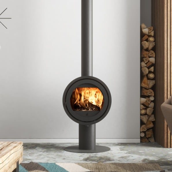 Odin Tunnel, Base wood burning stove close view